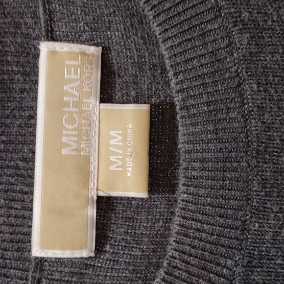 Michael Kors sweater dress. - Picture 2 of 11